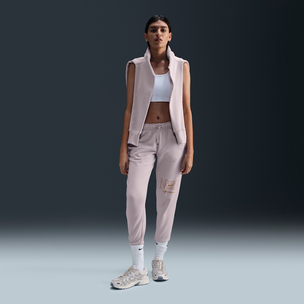 Nike Sportswear Club Fleece Women's Mid-Rise Joggers