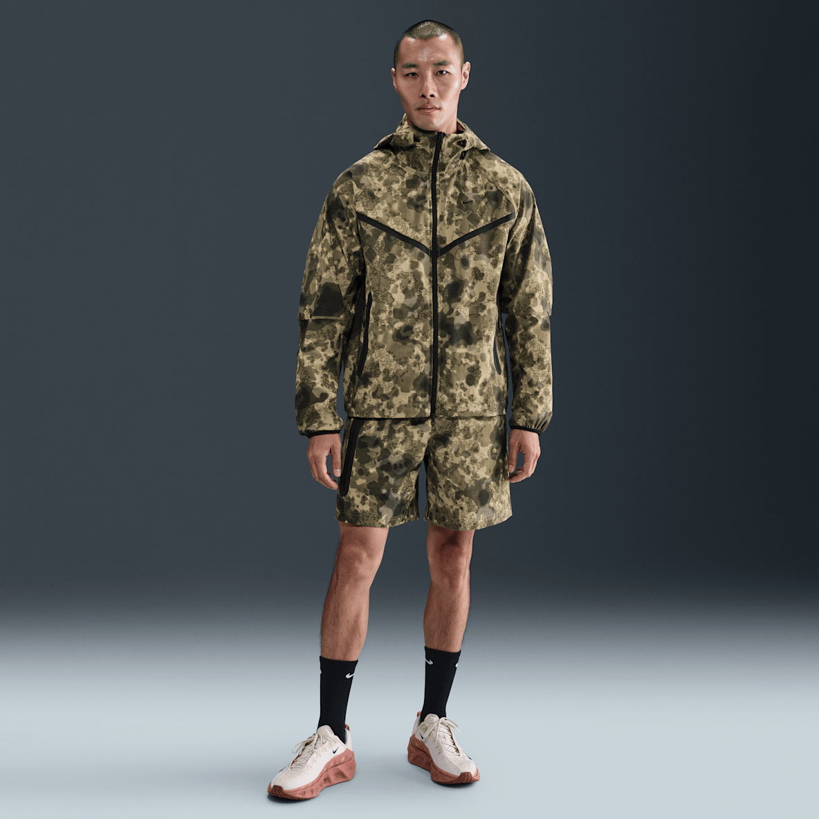 ナイキ テック ナイキ テック メンズ Dri-FIT ウーブン カモ ショートパンツ