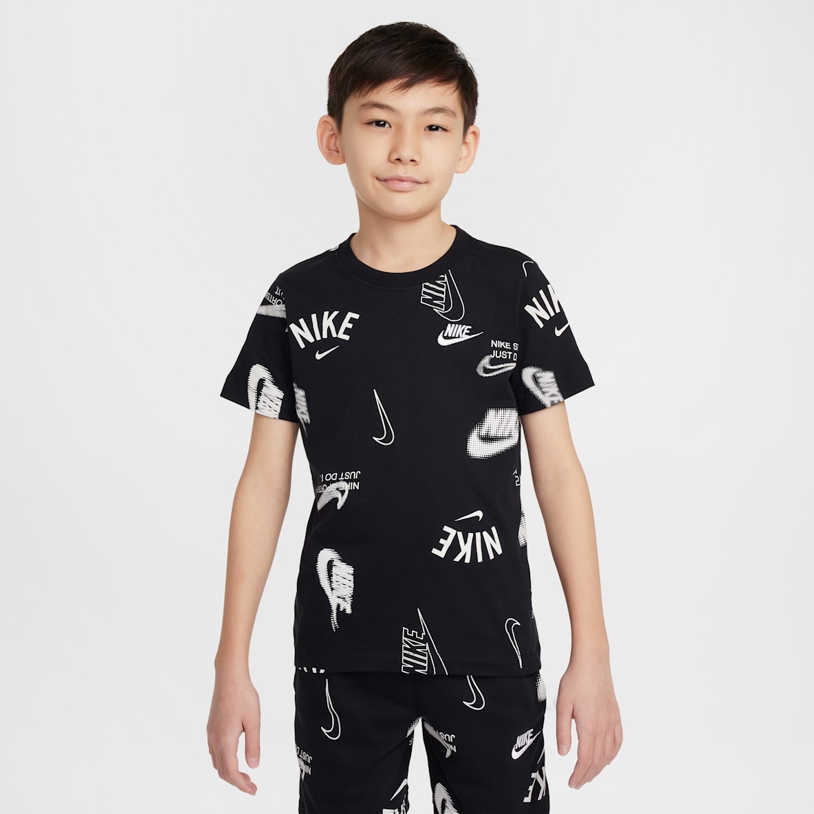 Nike Sportswear Nike Sportswear Big Kids' T-Shirt