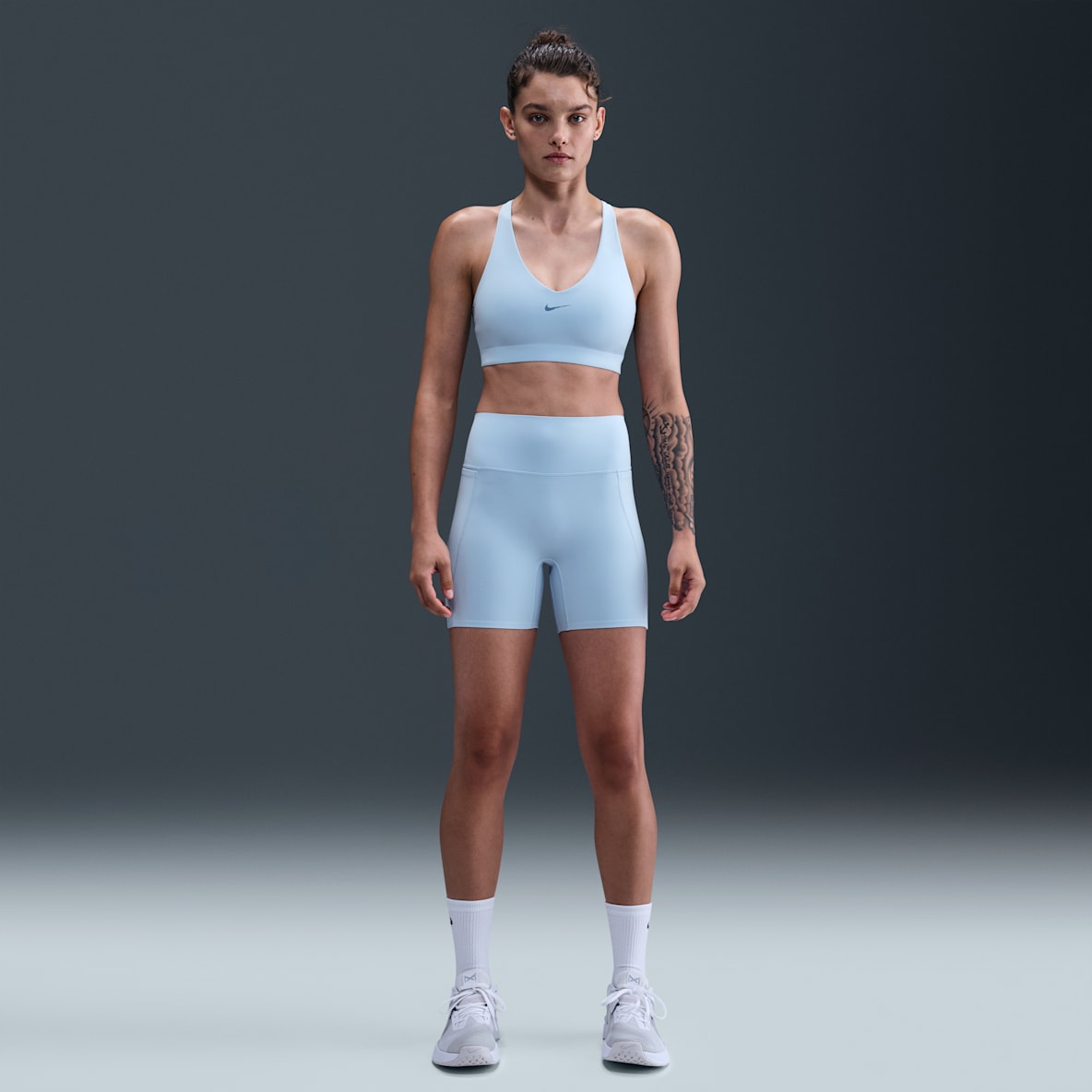 Nike Universa Dámské 13cm cyklistické kraťasy s vysokým pasem bez předního švu