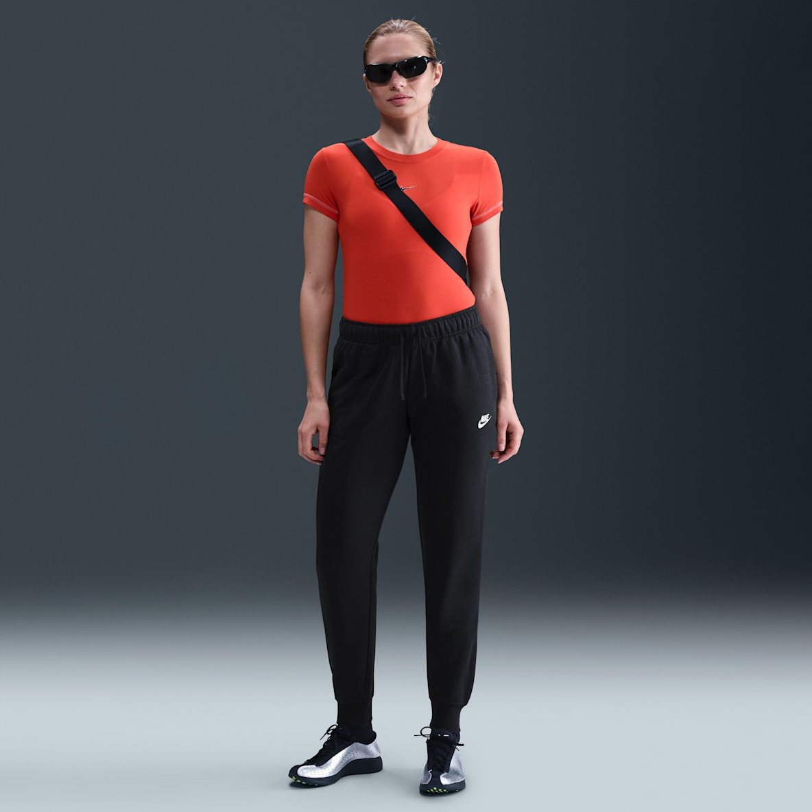 Nike Sportswear Club Fleece Women's Mid-Rise Joggers