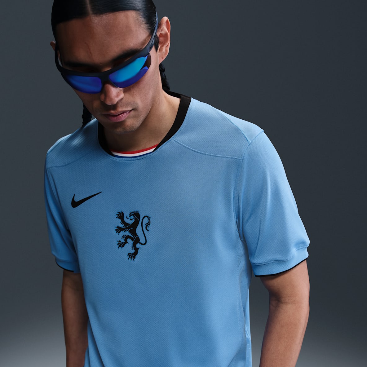 Nizozemsko Stadium 2025 (ženský tým), venkovní Nizozemsko Stadium 2025 (ženský tým), venkovní Replika pánského fotbalového dresu Nike Dri-FIT