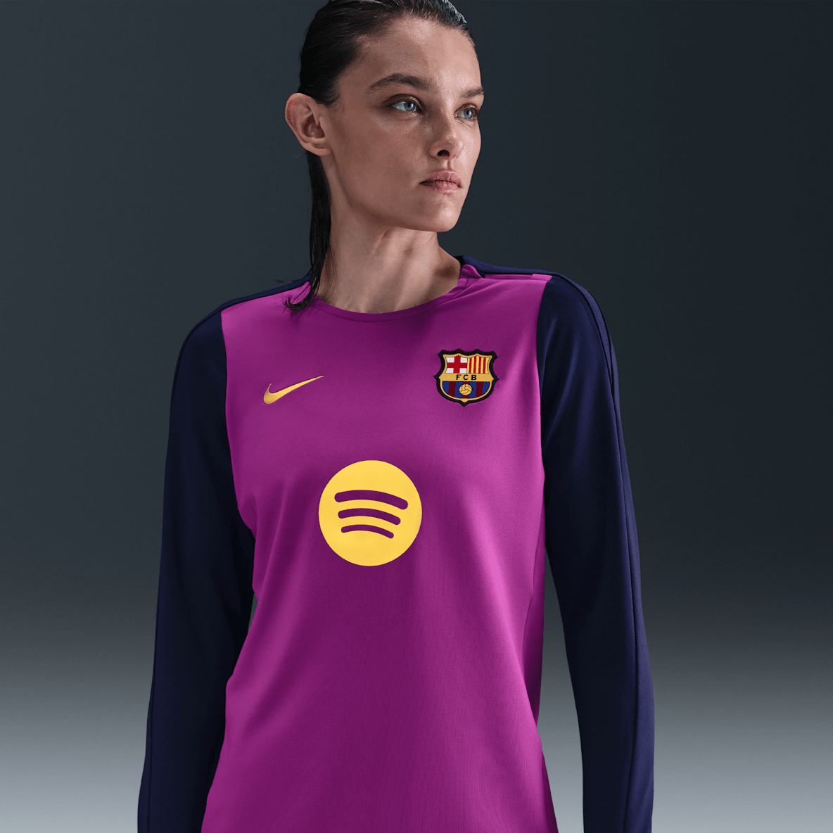 FC Barcelona Strike FC Barcelona Strike Haut de foot en maille à col ras-du-cou Nike Dri-FIT pour femme