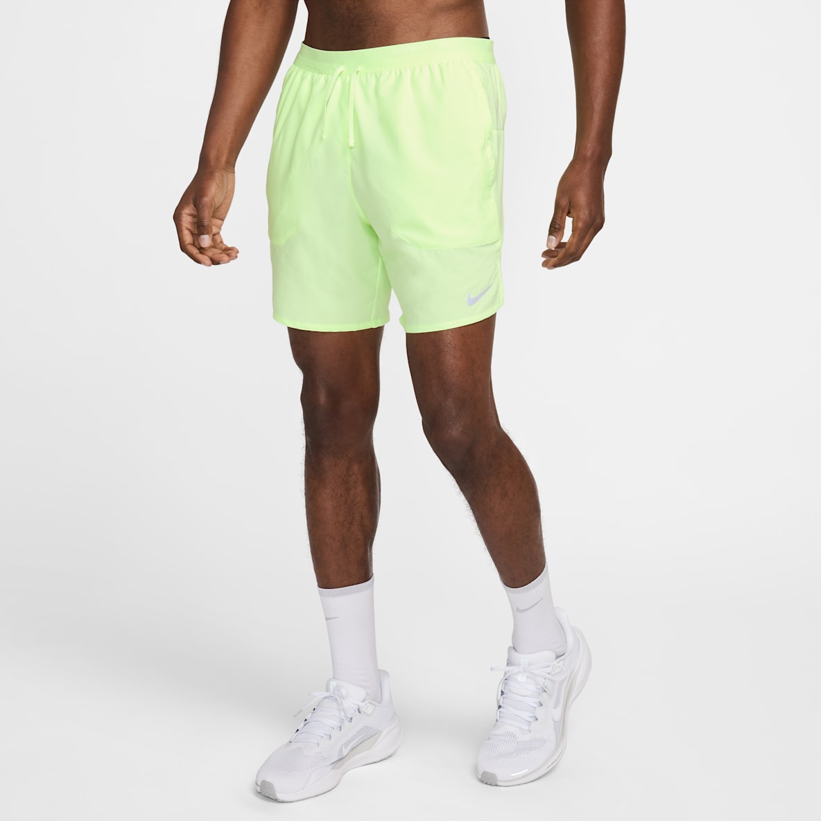 Nike Stride Nike Stride Shorts de correr Dri-FIT de 18 cm con forro de ropa interior para hombre