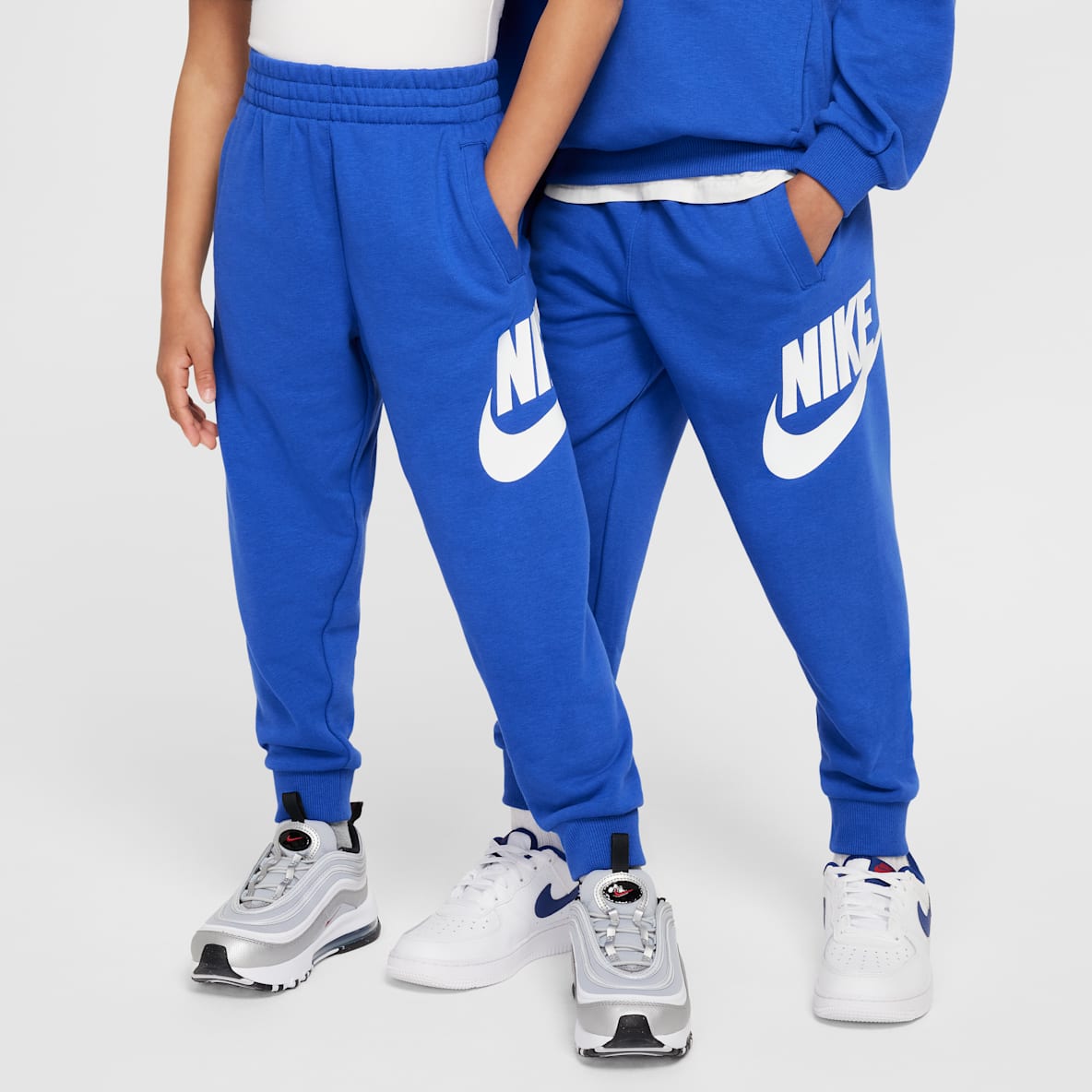 Nike Sportswear Club Fleece Pantalones de entrenamiento de French Terry para niños talla pequeña