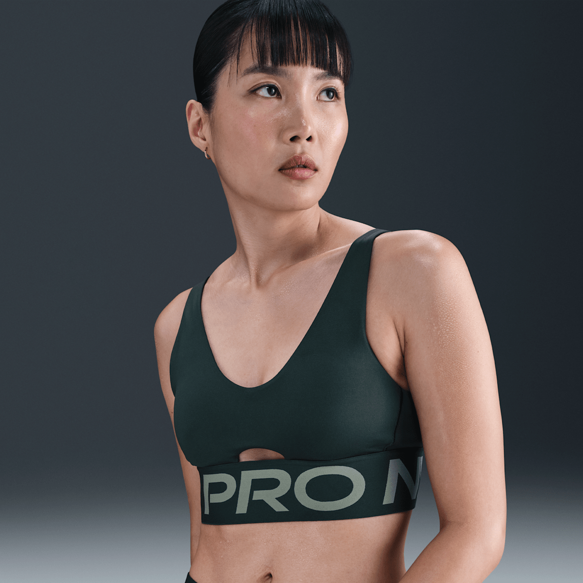Nike Pro Indy Plunge Nike Pro Indy Plunge Bra imbottito a sostegno medio – Donna