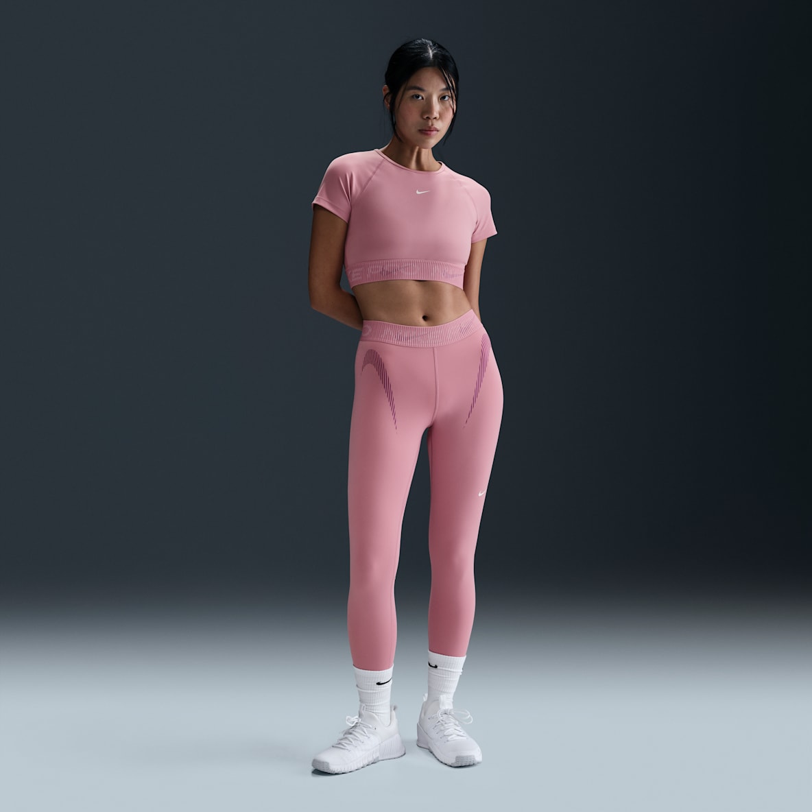 Nike Pro Nike Pro Leggings con gráfico de tiro medio de 7/8 para mujer