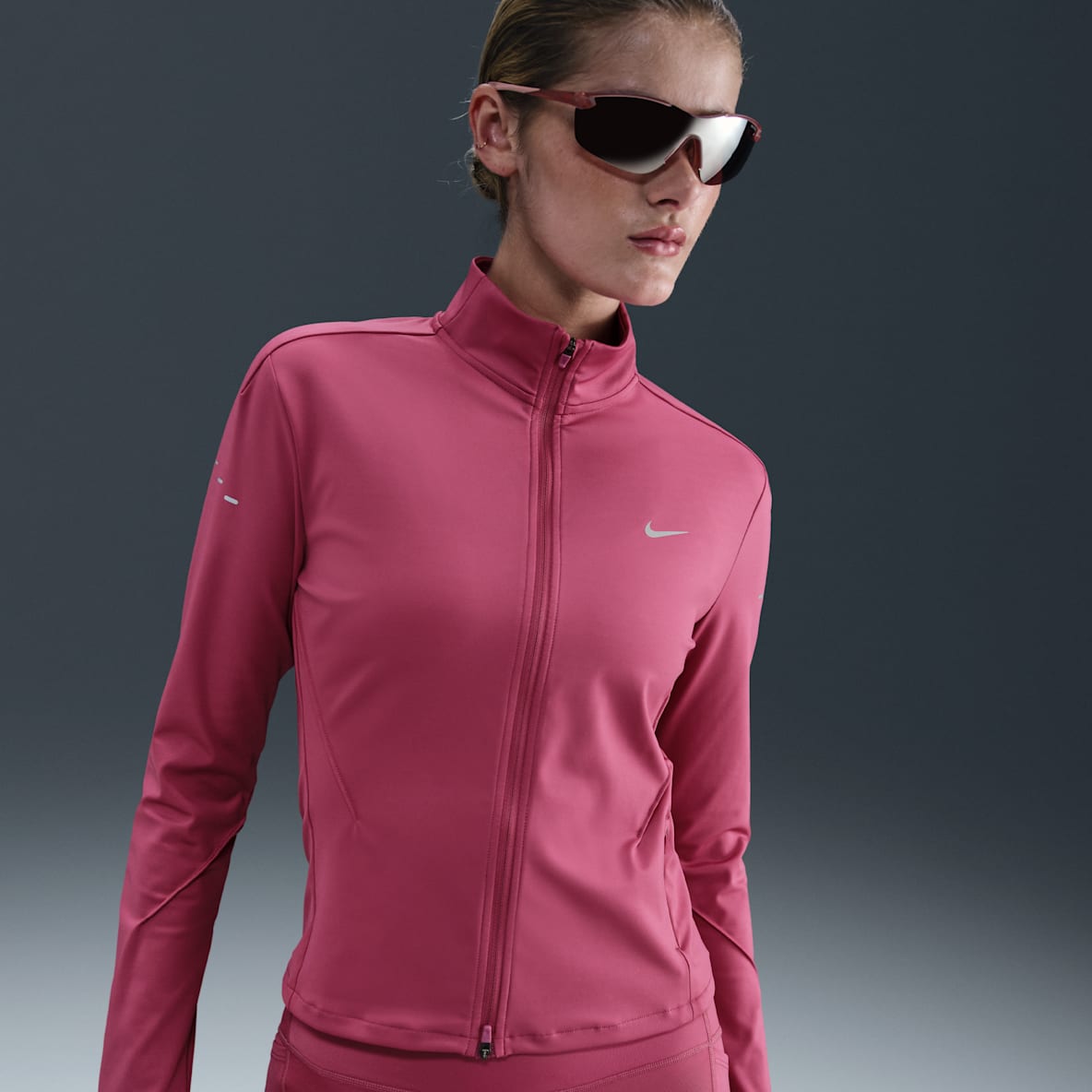 Nike Swift Nike Swift Haut de running deuxième couche à zip Dri-FIT pour femme