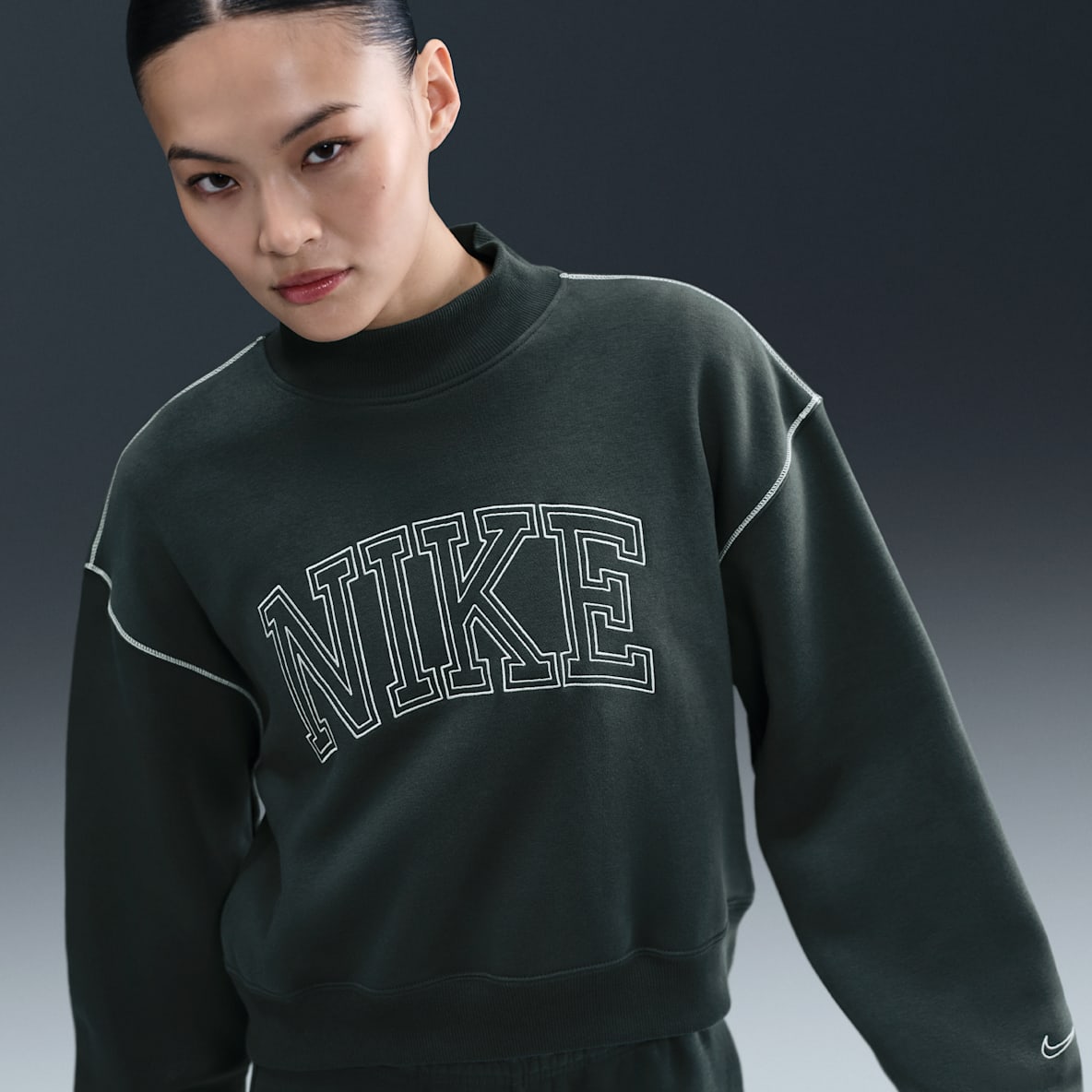 Nike Sportswear Phoenix Fleece Women's Mock-Neck Sweatshirt