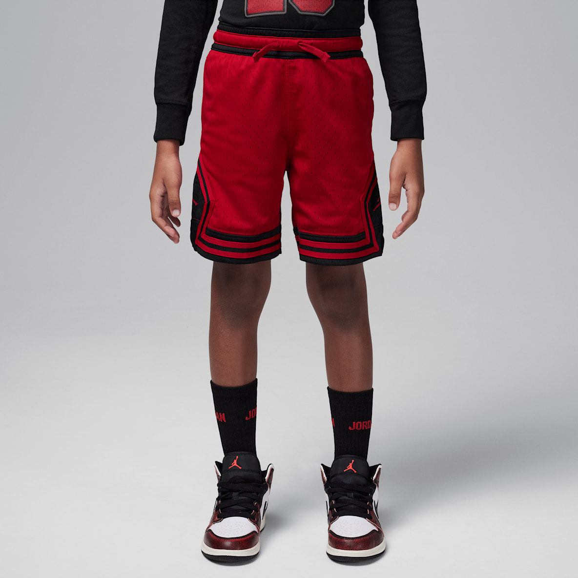 Jordan Shorts deportivos Dri-FIT con diseño de diamante para niños talla pequeña