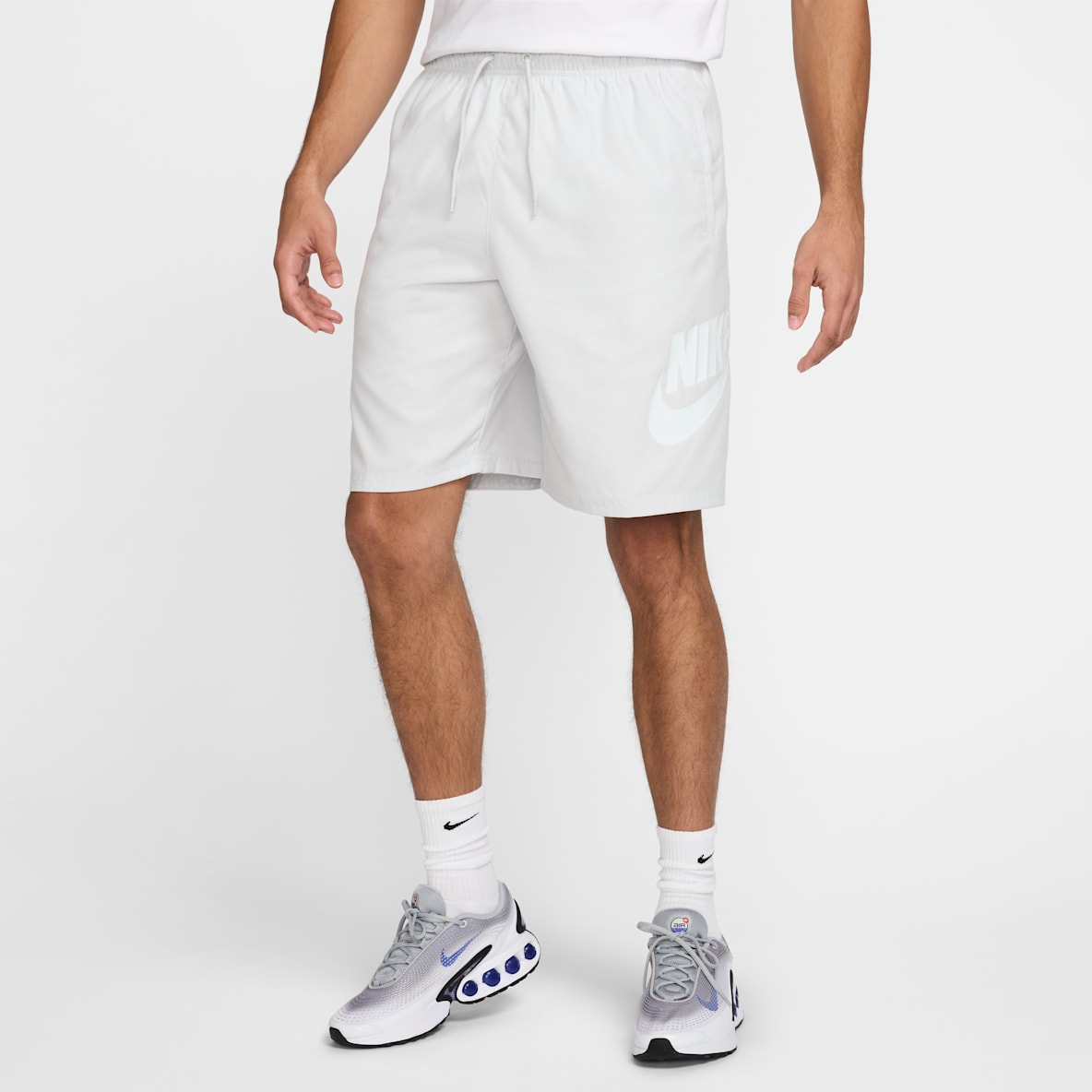 Nike Club Men's Woven Shorts