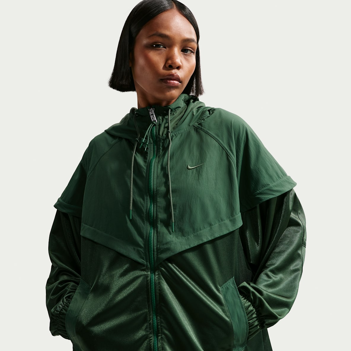 Nike Sportswear Women's Oversized Windrunner Jacket