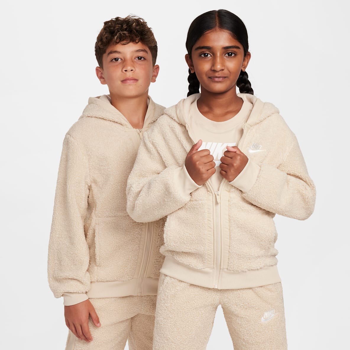 Nike Sportswear Club Fleece Nike Sportswear Club Fleece Sudadera con gorro acondicionada para el invierno con cierre completo para niños talla grande