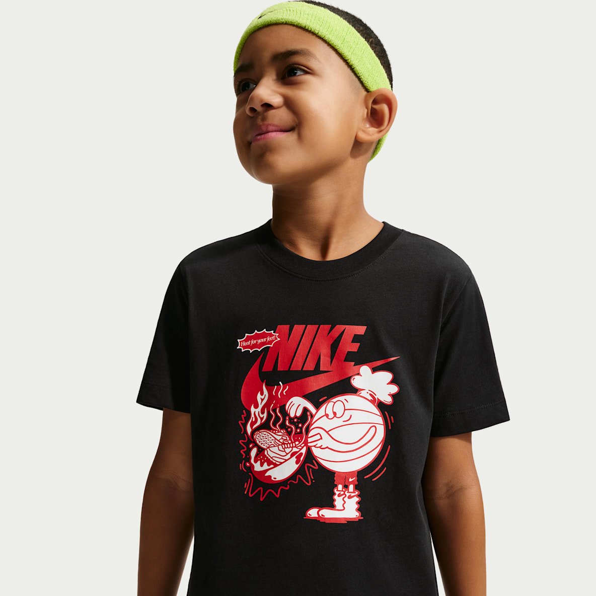 Nike Sportswear Older Kids' T-Shirt