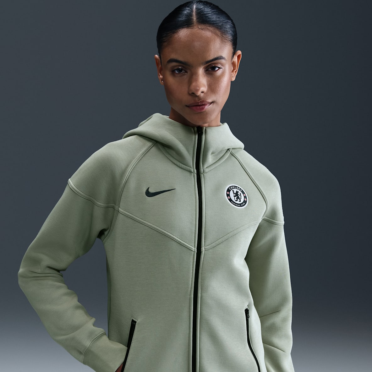 Chelsea F.C. Tech Windrunner Chelsea F.C. Tech Windrunner Women's Nike Football Fleece Full-Zip Hoodie