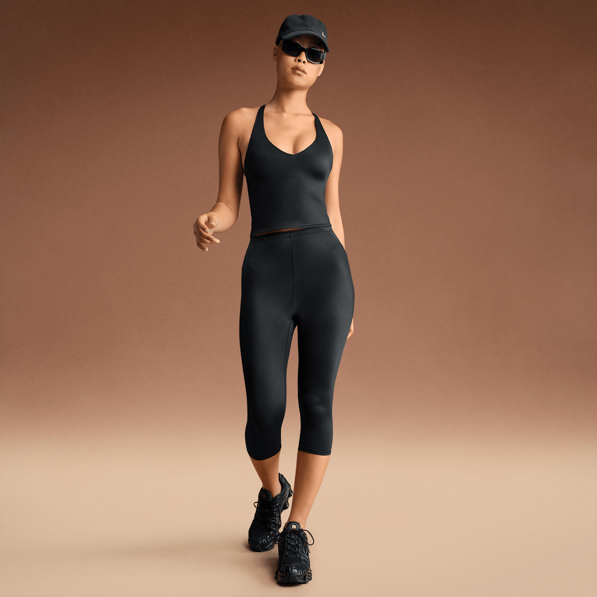 NikeSKIMS Shine NikeSKIMS Shine Women's High-Waisted 17" Leggings with Drawcord