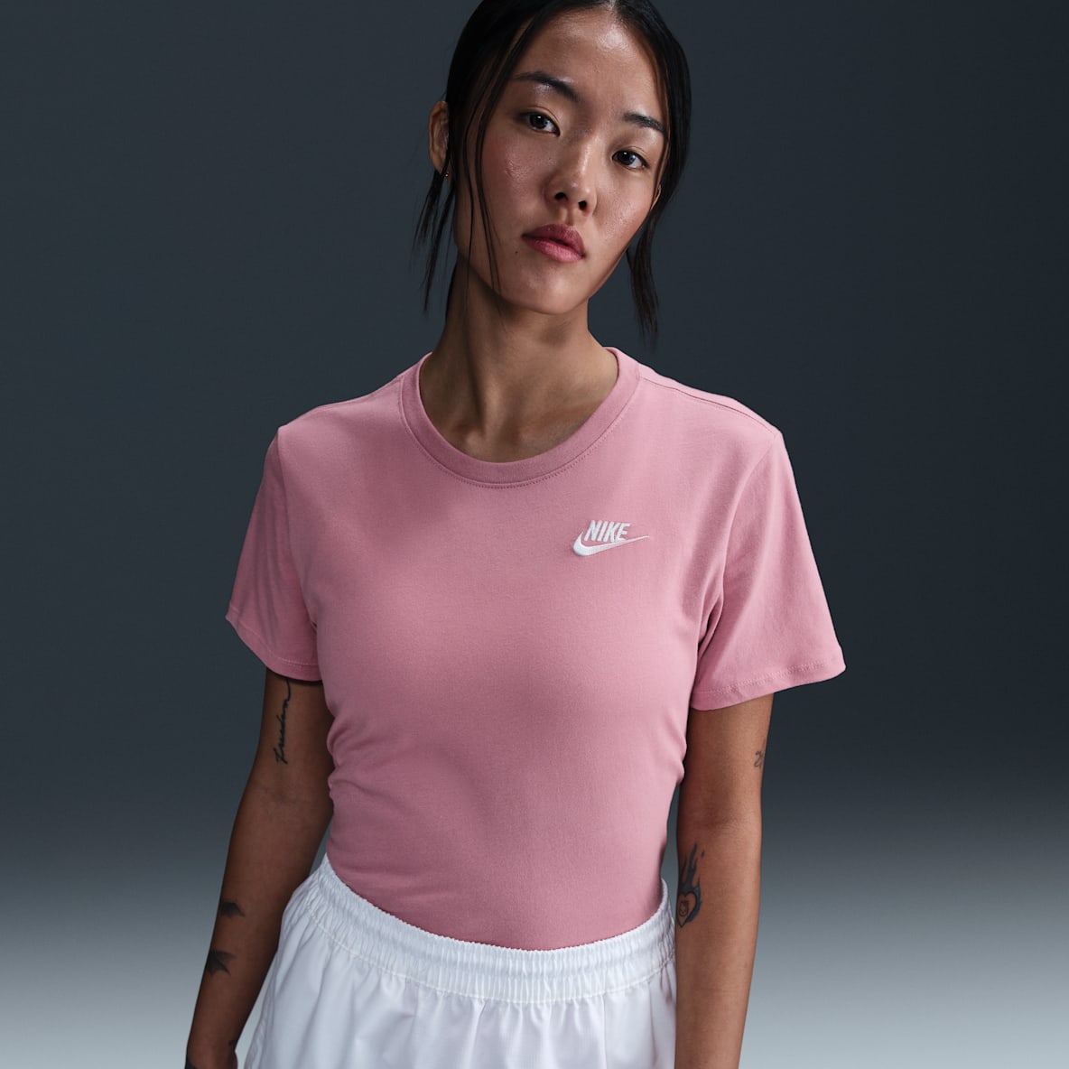 Nike Sportswear Club Essentials Women's T-Shirt