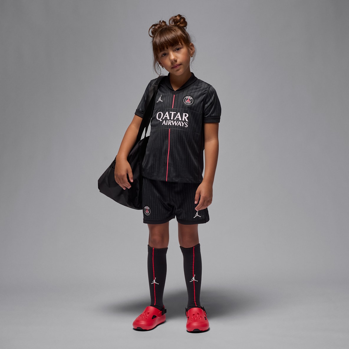 Paris Saint-Germain 2025/26 Stadium Fourth Younger Kids' Jordan Football Replica 3-Piece Kit