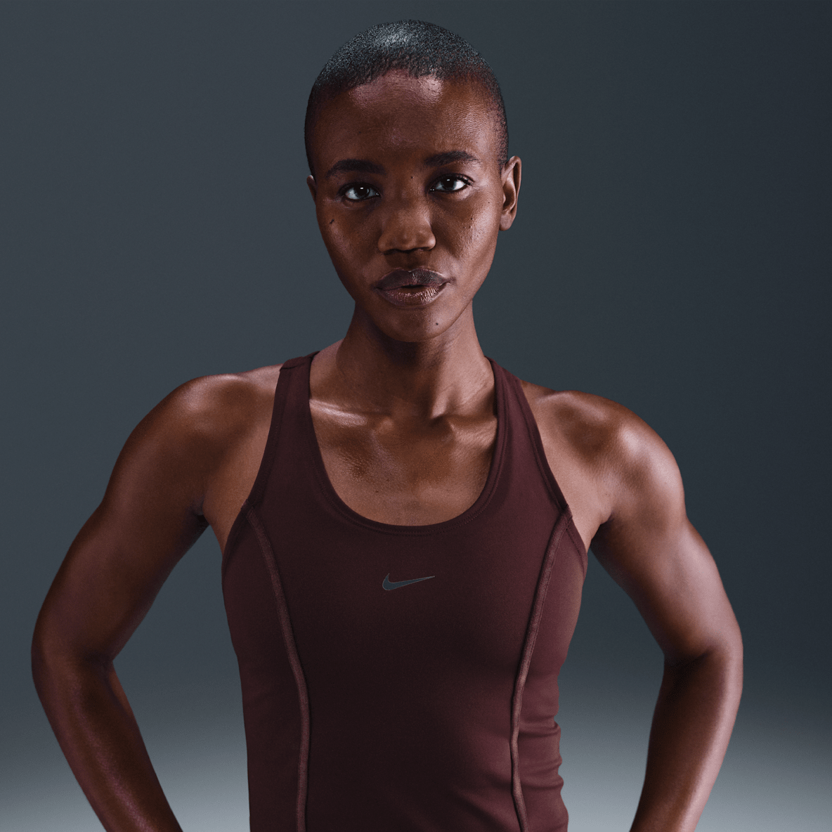 Nike One Fitted Nike One Fitted Women's Dri-FIT Tank Top