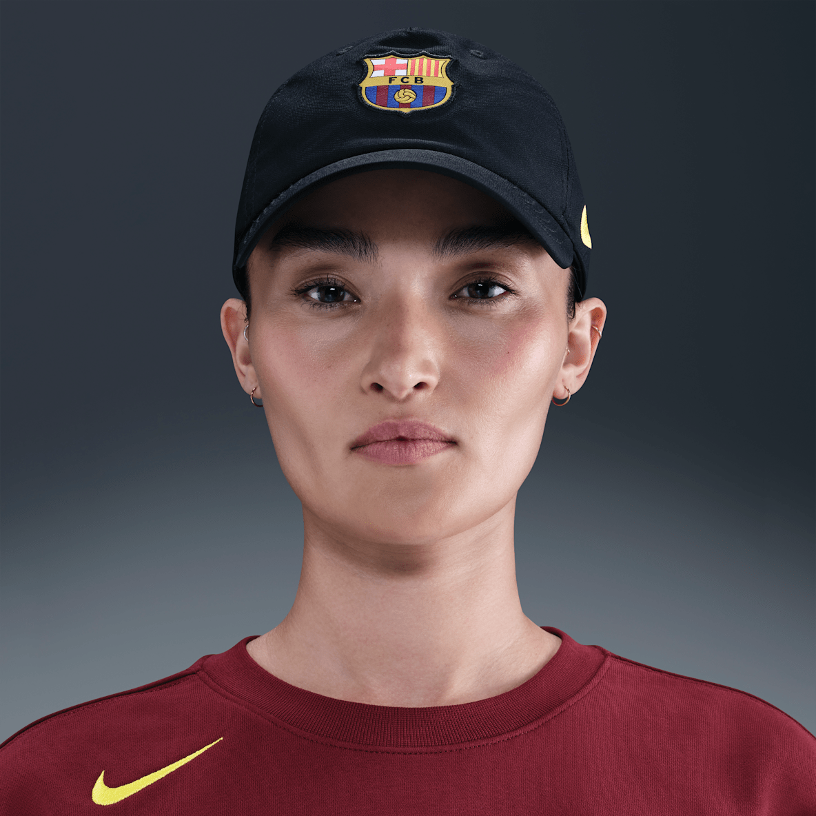 Barcelona Barcelona 2025/2026 Nike Club pet US CB L