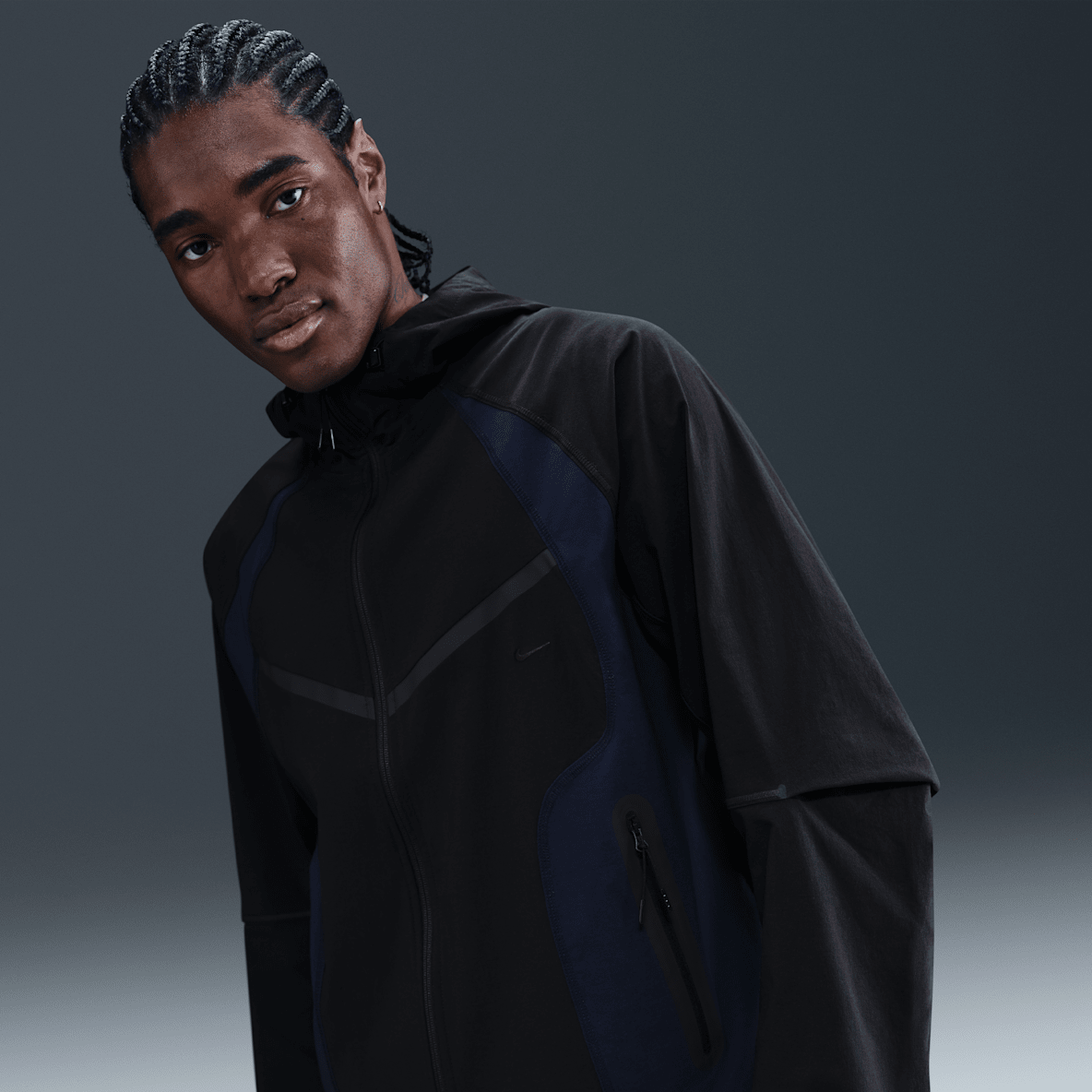 Nike Tech Nike Tech Men's Dri-FIT Woven Colour-Block Windrunner Loose Jacket