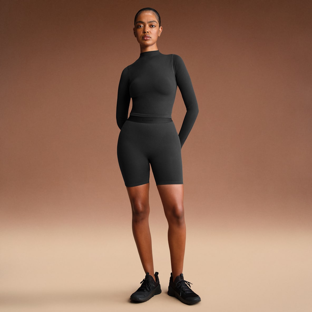 NikeSKIMS Vintage Seamless NikeSKIMS Vintage Seamless Shorts de 13 cm para mujer