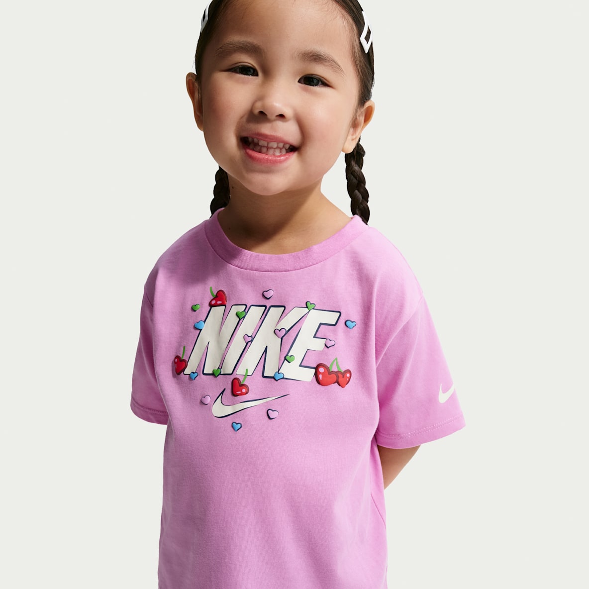Nike Cherry Playera de corte cuadrado infantil