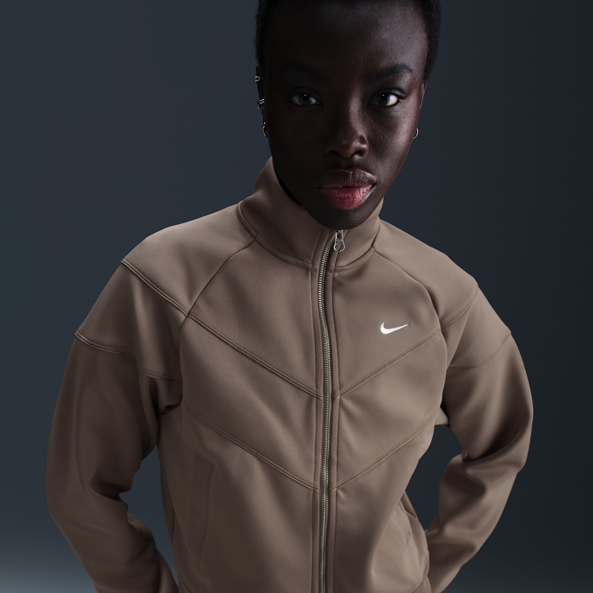 Nike Sportswear Windrunner Nike Sportswear Windrunner Strikket jakke til dame