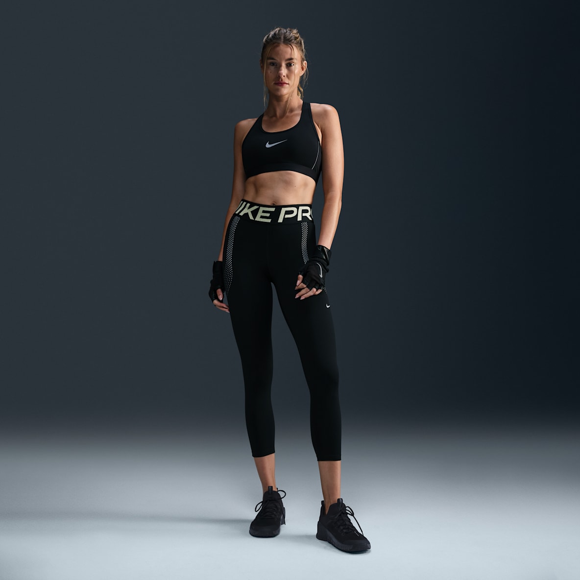 Nike Pro Sculpt Nike Pro Sculpt Women's High-Waisted 7/8 Leggings