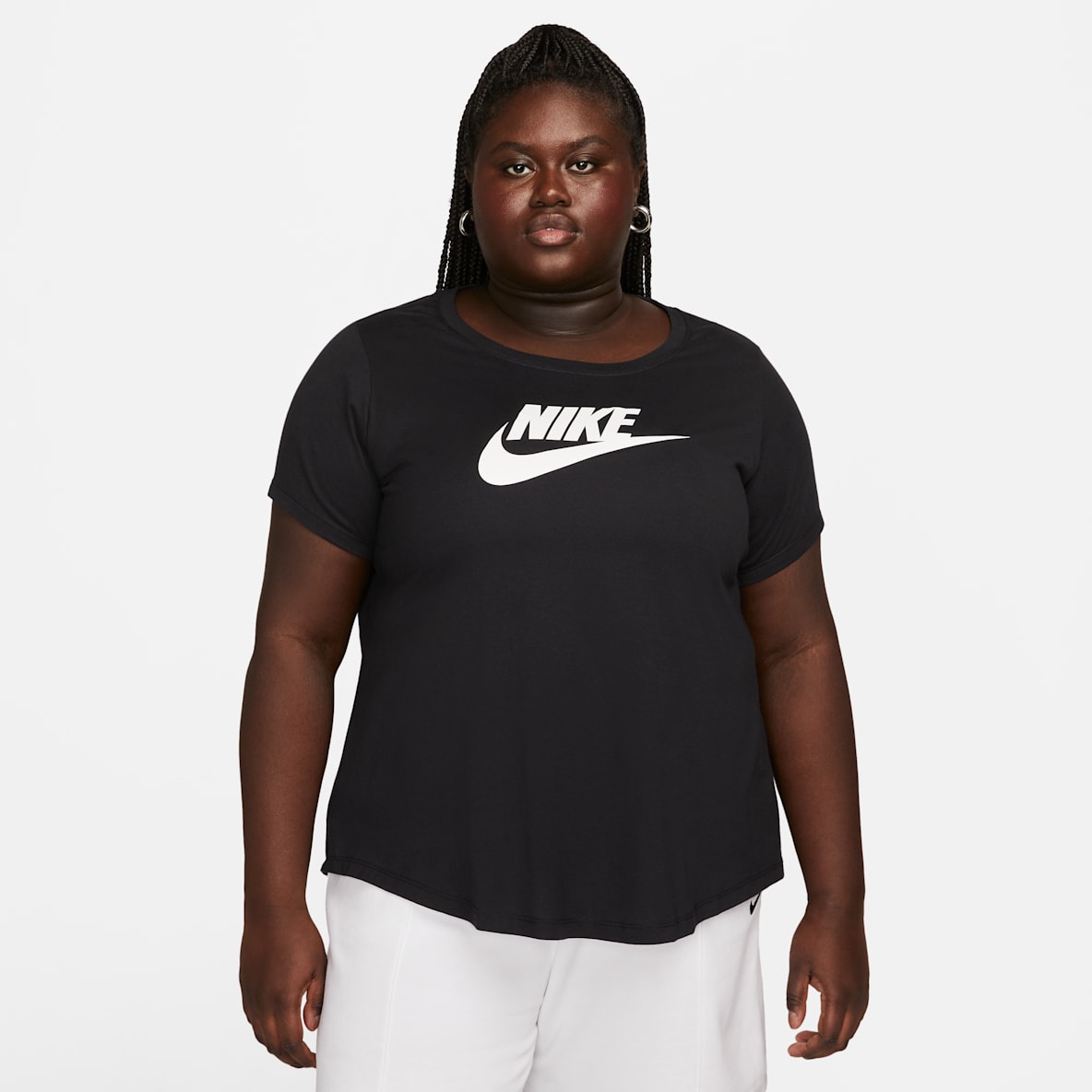 Nike Sportswear Essentials Nike Sportswear Essentials Women's Logo T-Shirt (Plus Size)