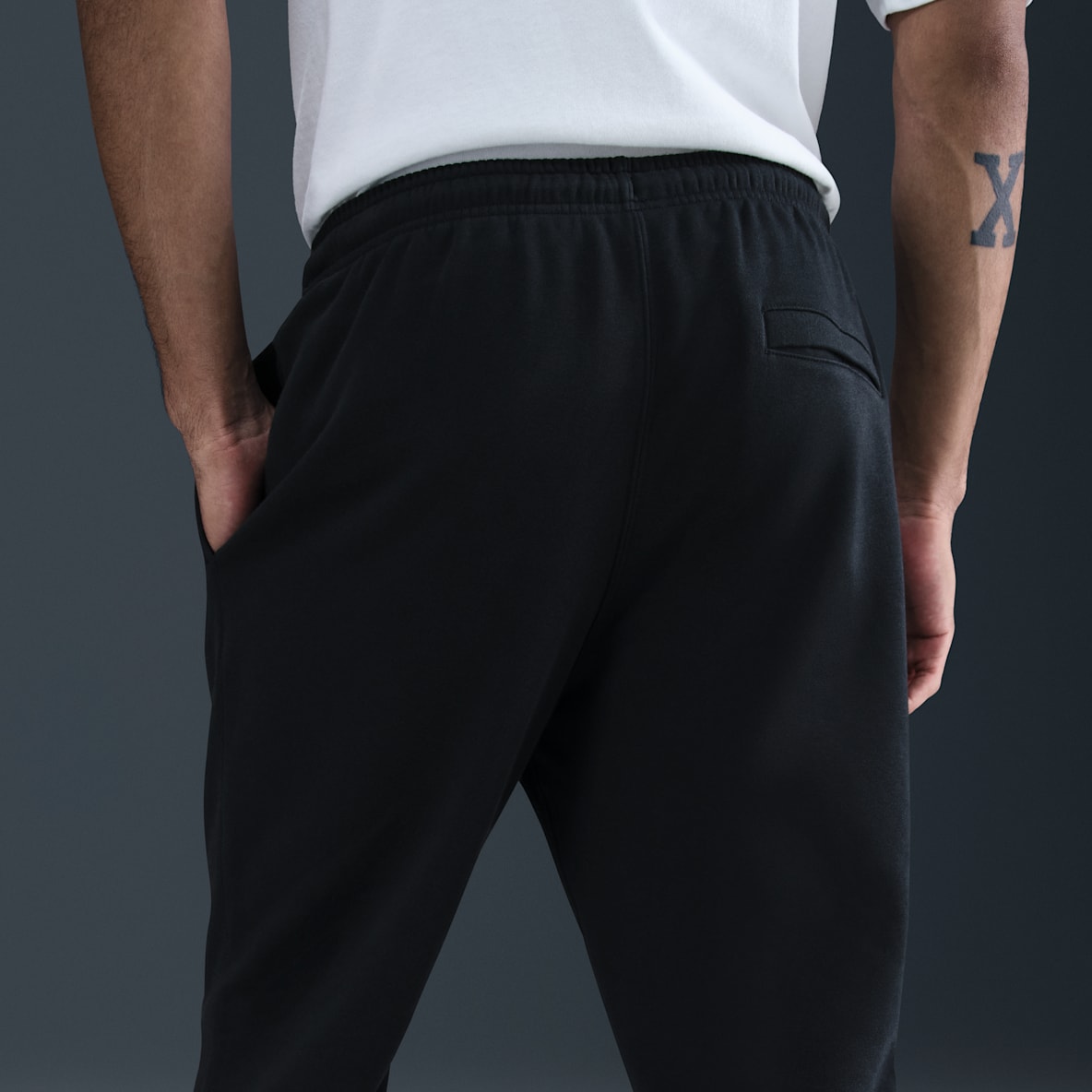 Nike Club Men's Joggers