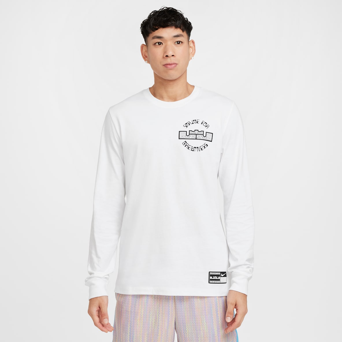 LeBron LeBron Men's Max90 Long-Sleeve Basketball T-Shirt