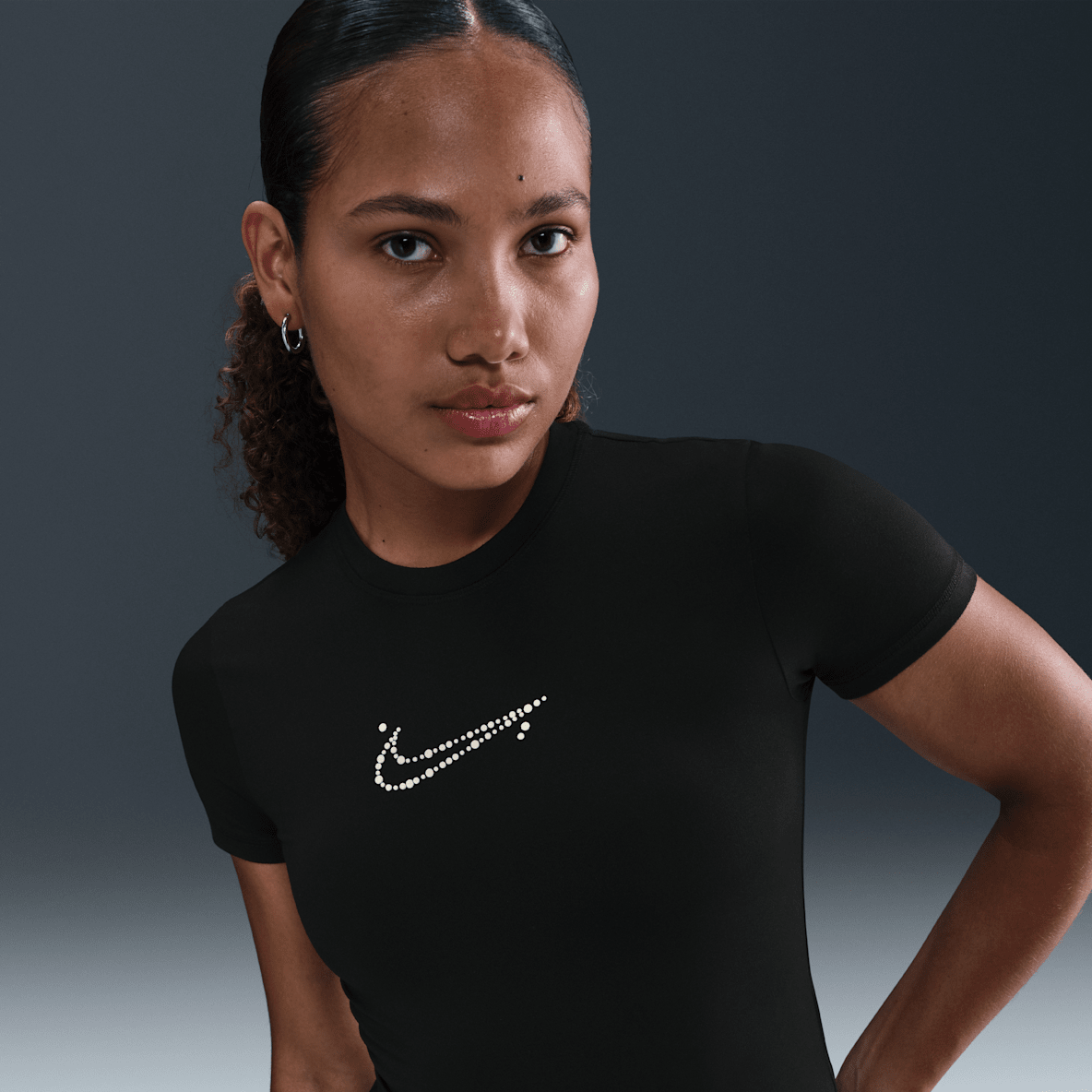 Nike Sportswear Nike Sportswear Camiseta corta y ceñida para mujer