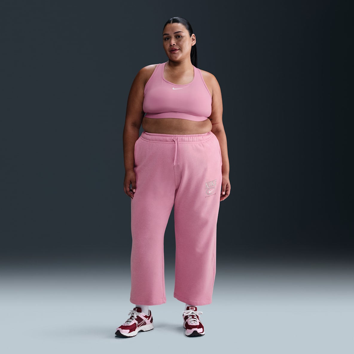 Nike Sportswear Club Fleece Women's Mid-Rise Wide-Leg Graphic Pants (Plus Size)