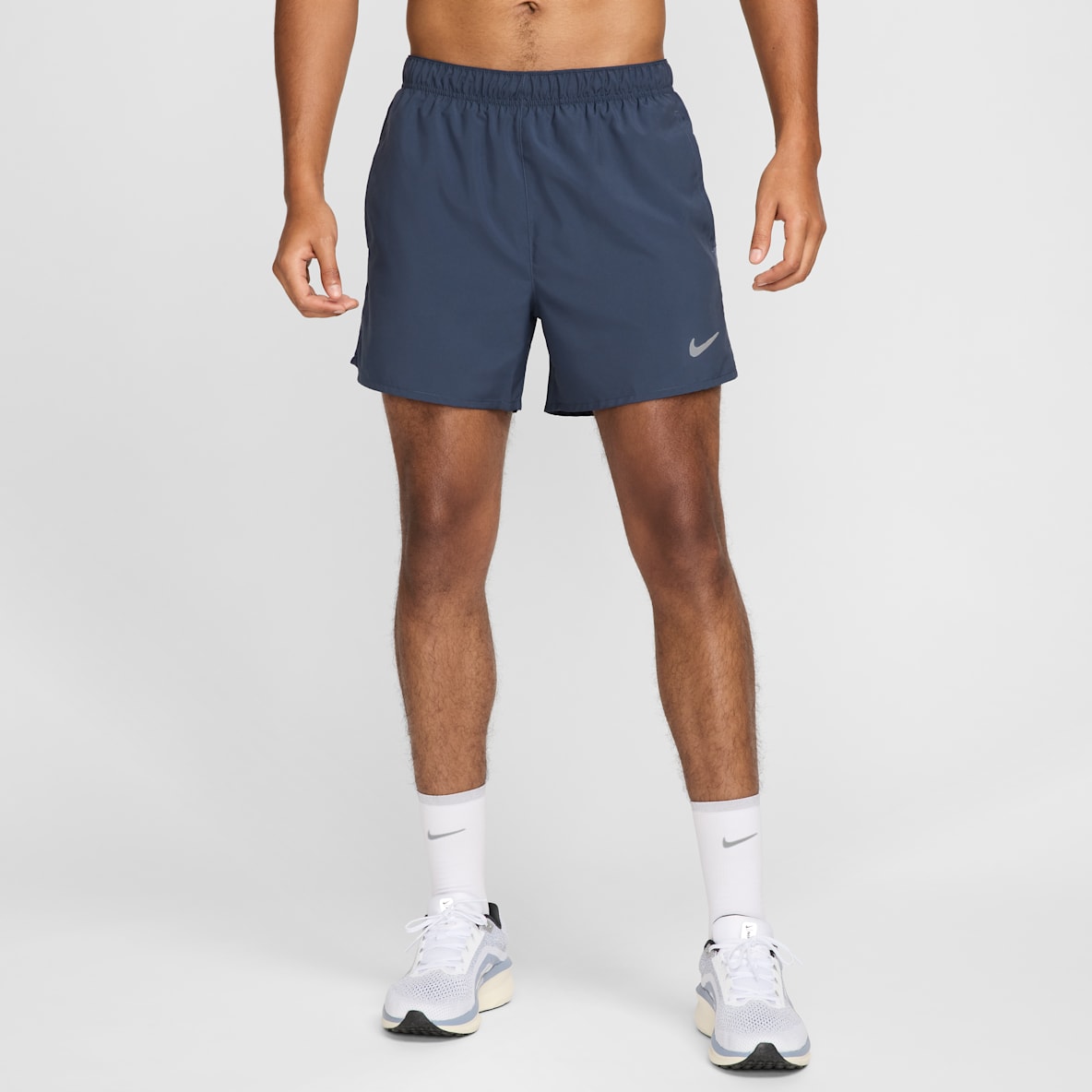 Nike Challenger Nike Challenger Short 2-en-1 Dri-FIT 13 cm pour homme
