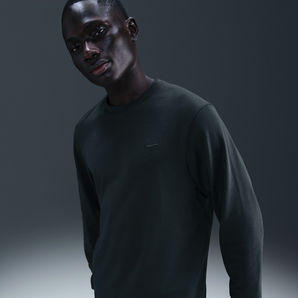 Nike Primary Nike Primary Men's Dri-FIT Long-Sleeve Versatile Top