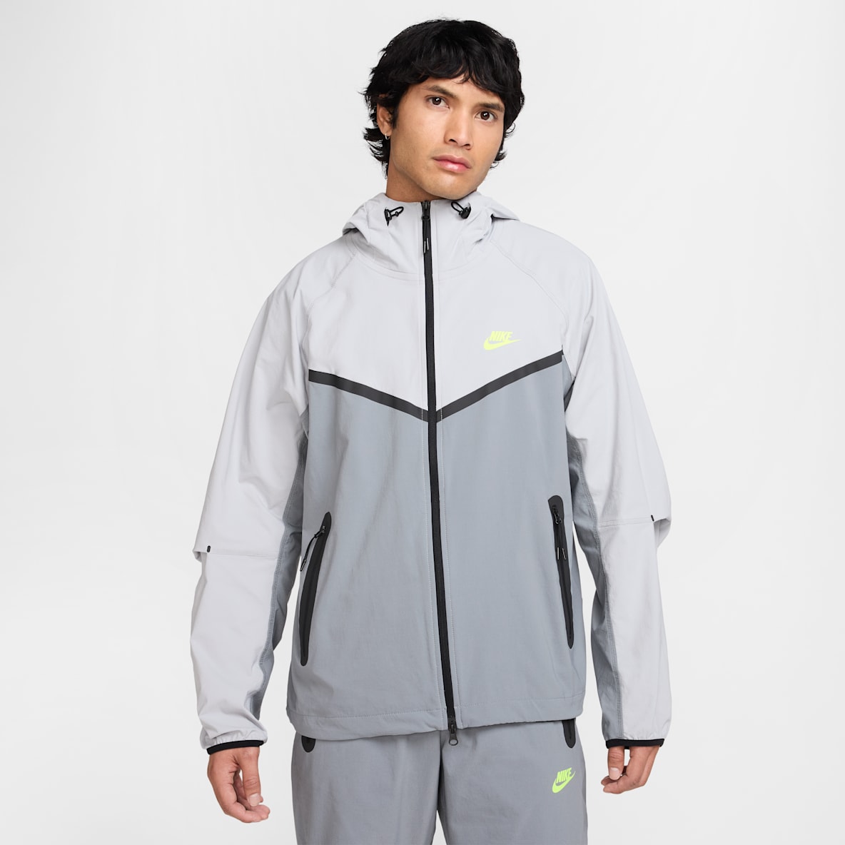Nike Tech Nike Tech Giacca Windrunner in tessuto con zip a tutta lunghezza – Uomo