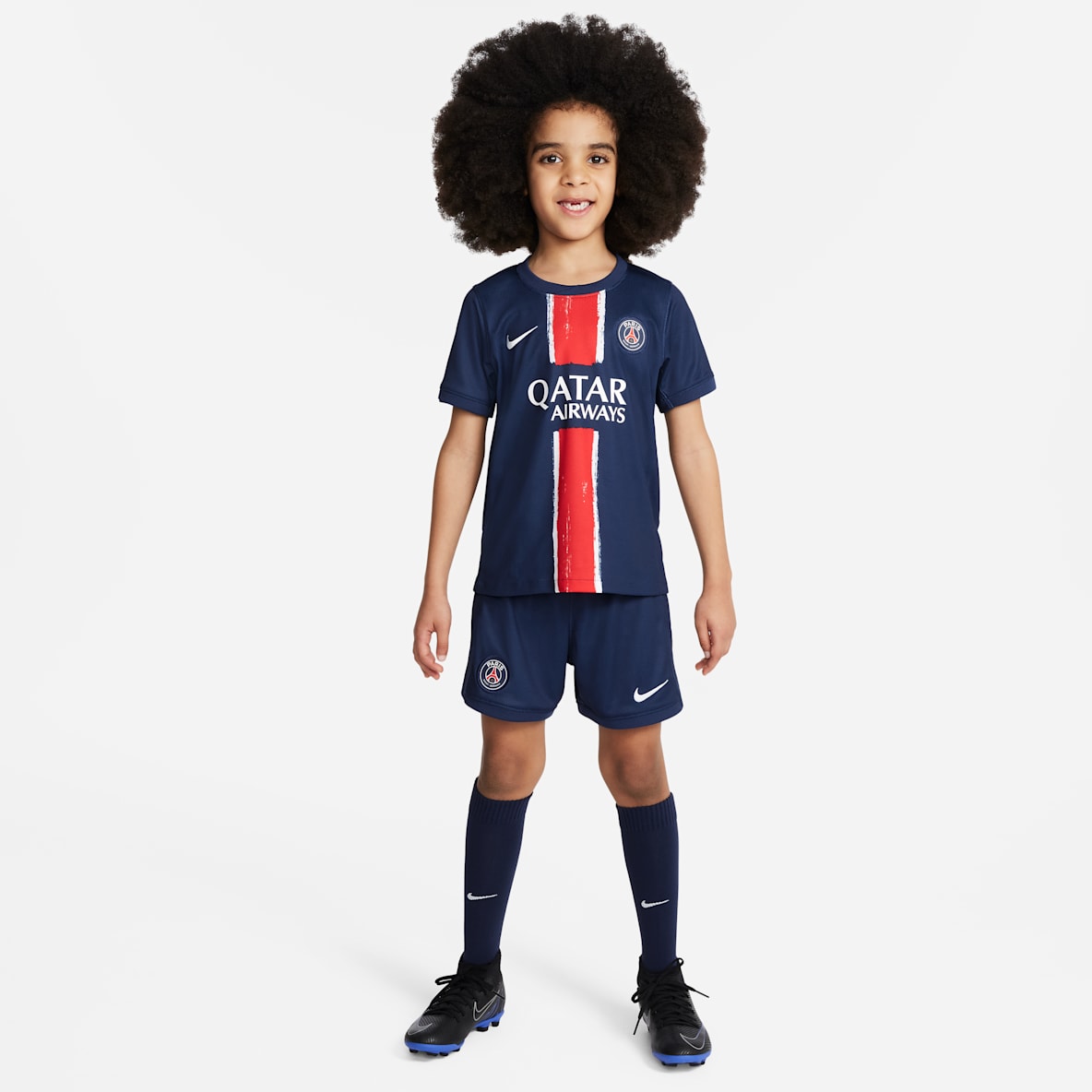 Paris Saint-Germain 2024/25 Stadium hazai Nike Soccer háromrészes replikaszett kisgyerekeknek