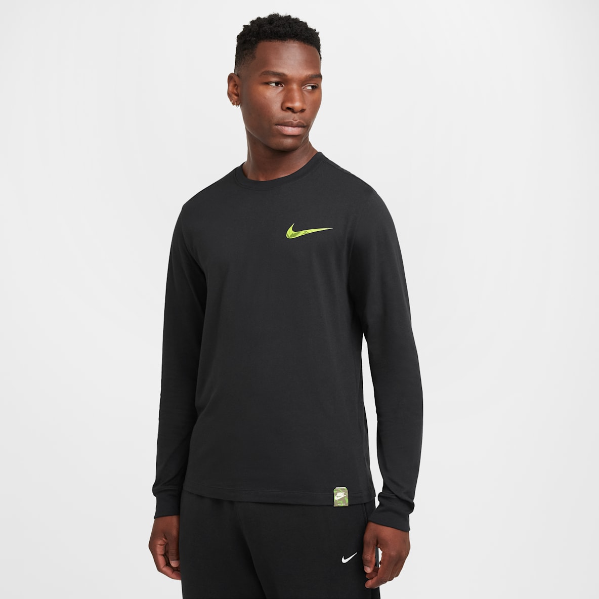 Nike Sportswear Club Nike Sportswear Club Long-Sleeve T-Shirt