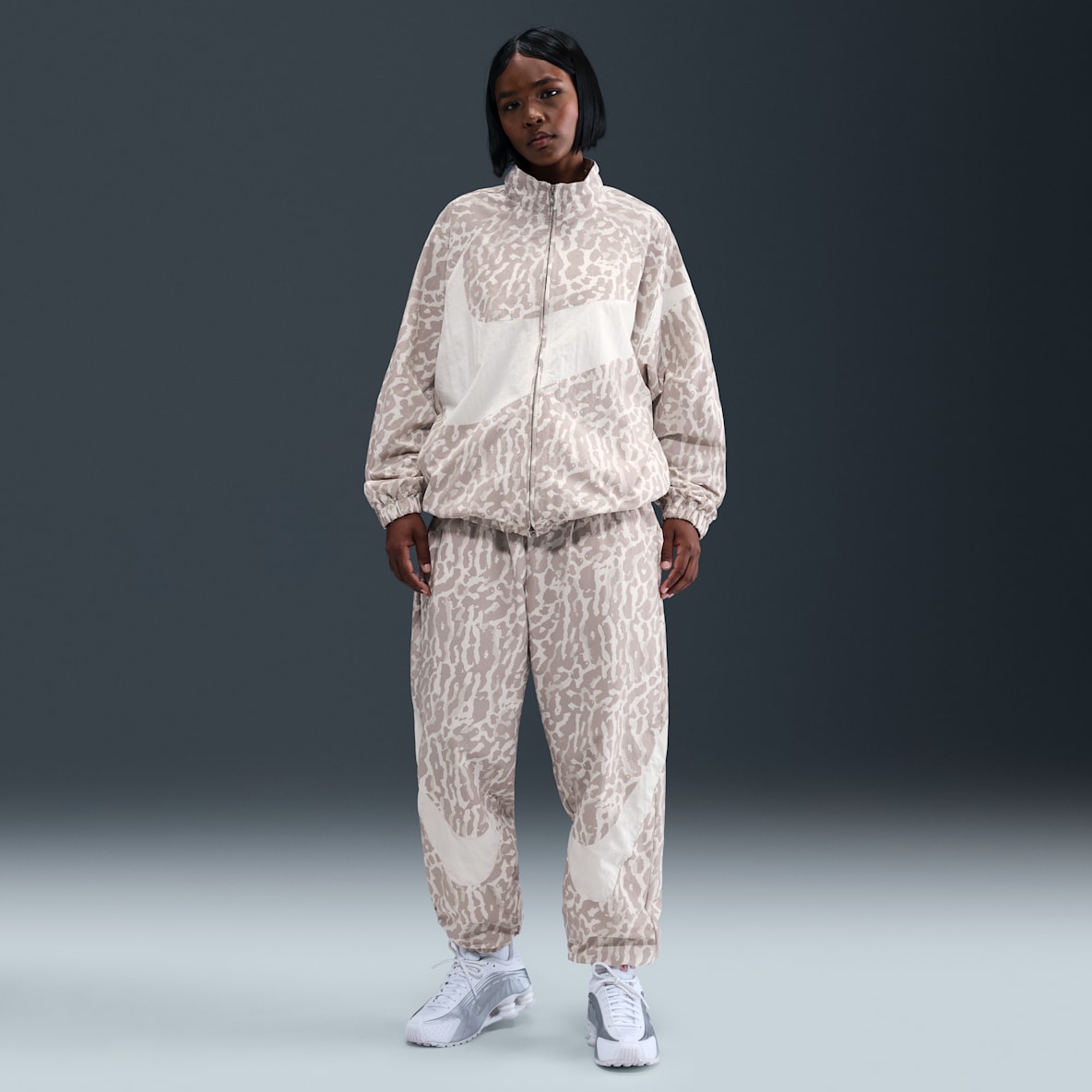 Nike Sportswear Nike Sportswear Women's Woven Printed Pants
