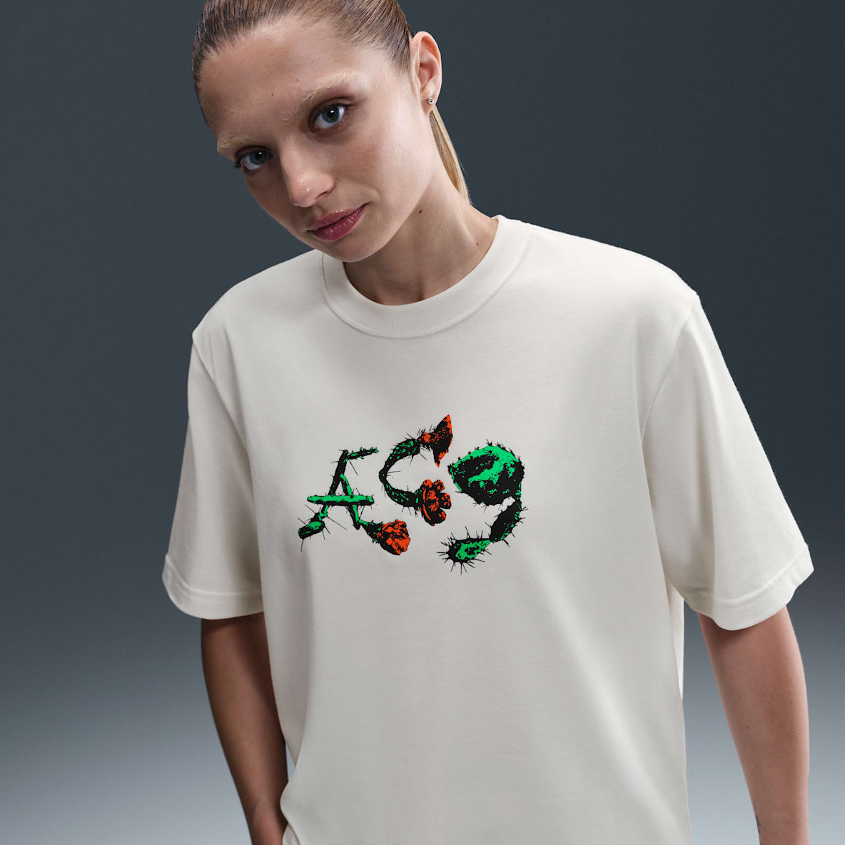 Nike ACG Nike ACG T-shirt à motif pour femme