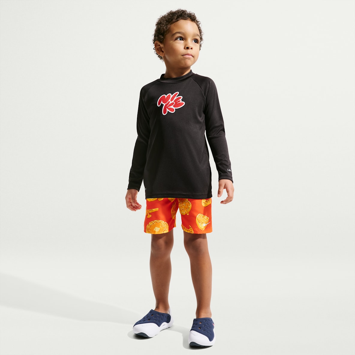 Nike Swim Breaker Shorts de vóleibol con forro interior de 13 cm para niños talla pequeña