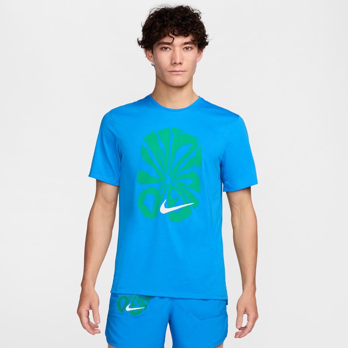 Nike Rise 365 Run Energy Nike Rise 365 Run Energy Men's Dri-FIT Short-Sleeve Running Top