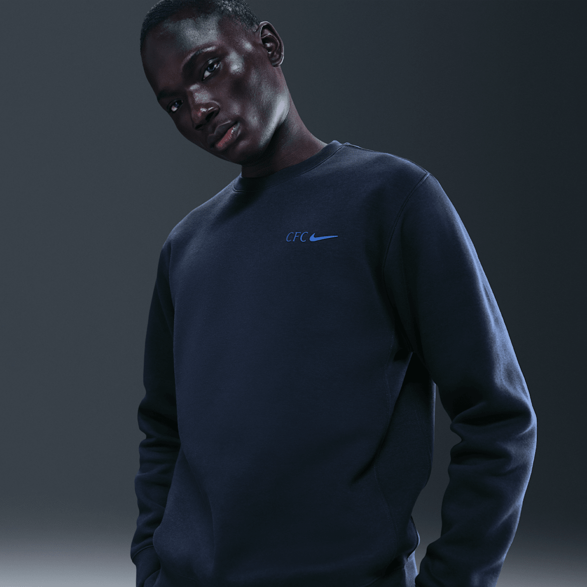 Chelsea FC Club Chelsea FC Club Nike Soccer kerek nyakkivágású férfi pulóver