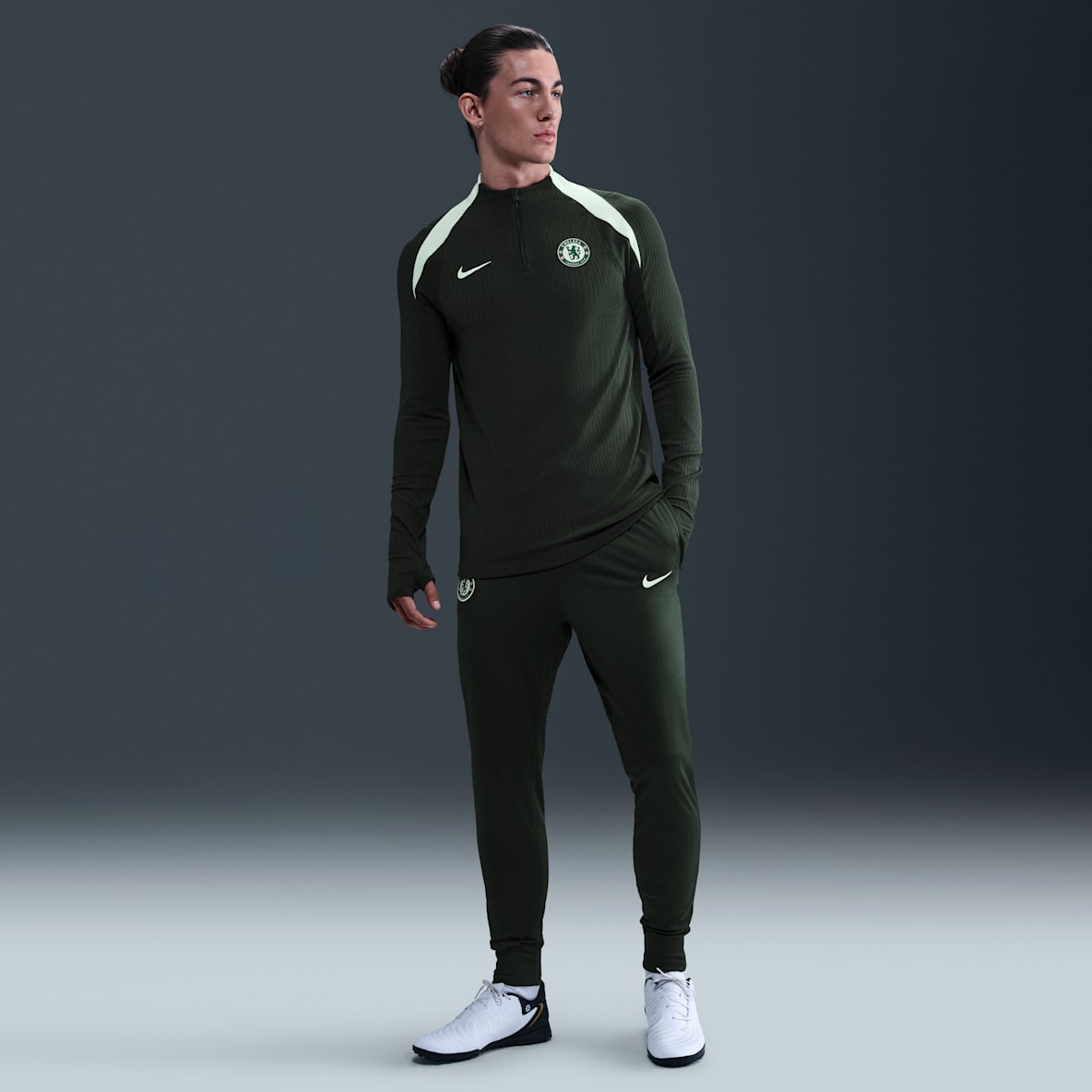 Chelsea F.C. Strike Chelsea F.C. Strike Men's Nike Dri-FIT Football Knit Tracksuit Bottoms