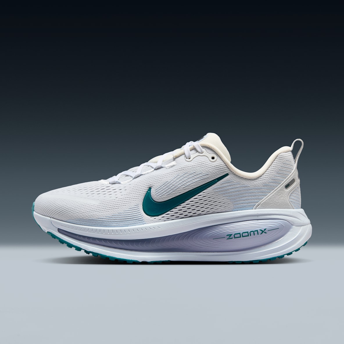 Nike Vomero 18 Nike Vomero 18 รองเท้าวิ่งโร้ดรันนิ่งผู้หญิง