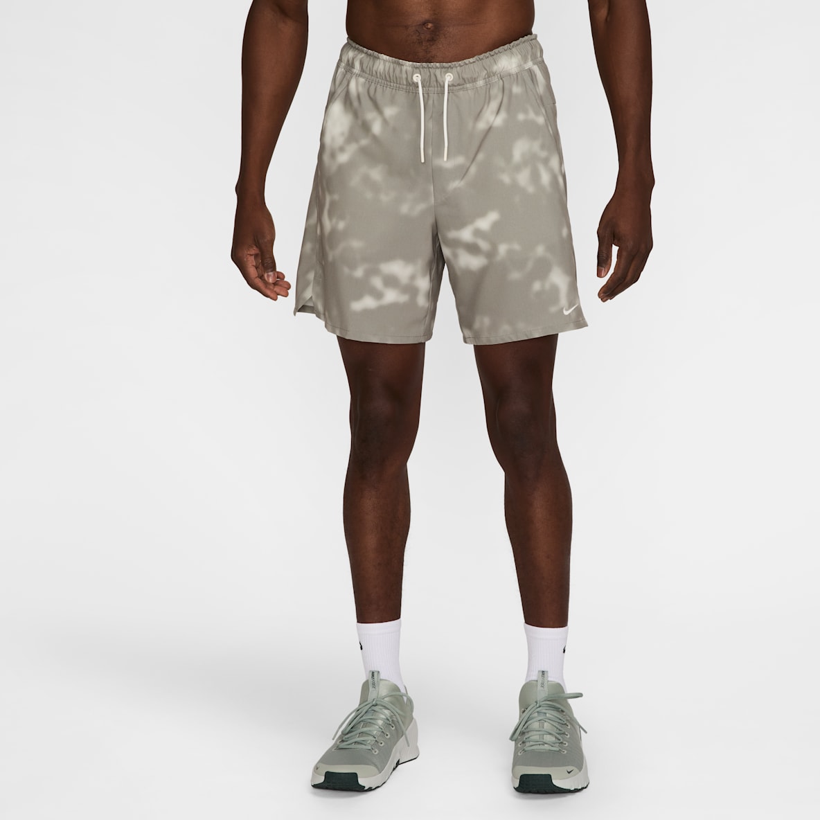 Nike Unlimited Nike Unlimited Men's Dri-FIT 7" Versatile Shorts