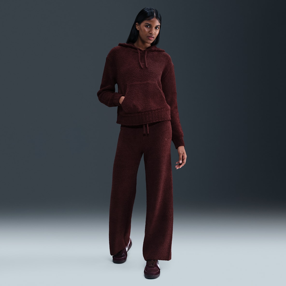 Nike Sportswear Phoenix Cozy Bouclé Nike Sportswear Phoenix Cozy Bouclé Women's Slim Knit Pants
