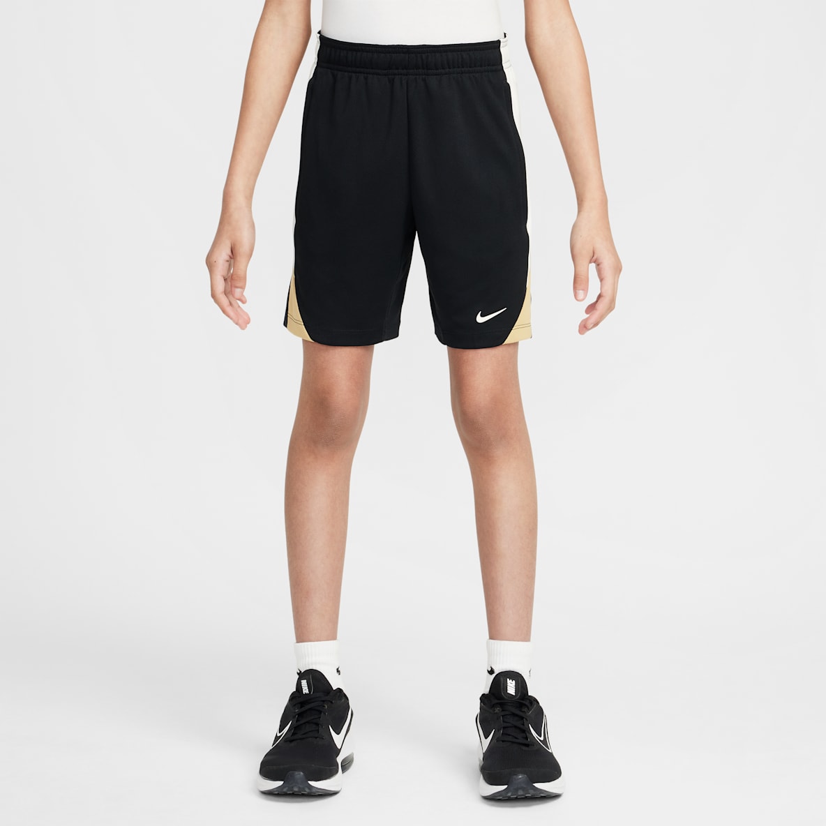 Nike Dri-FIT Strike Nike Dri-FIT Strike Spodenki piłkarskie dla dużych dzieci