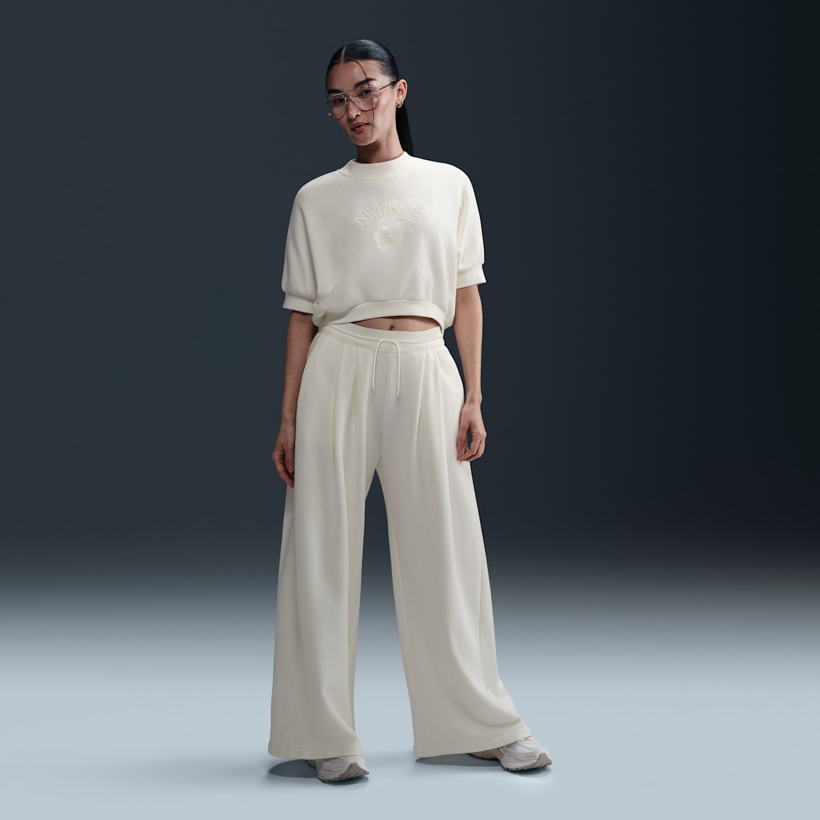 Nike Sportswear Collection Nike Sportswear Collection Women's Mid-Rise Pleated French Terry Pants